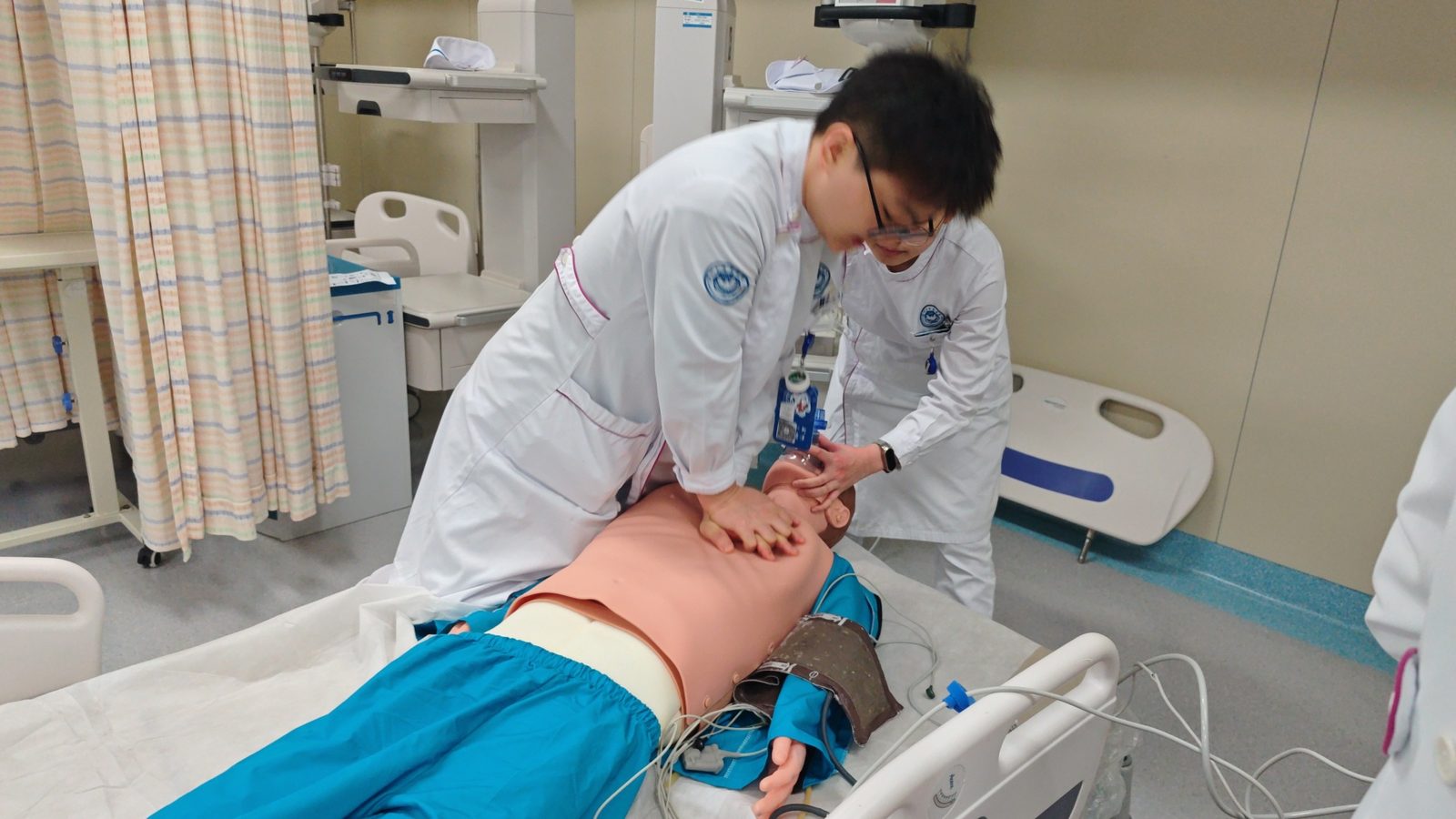 深圳大学总医院 · 床旁 CPR 与气道管理训练